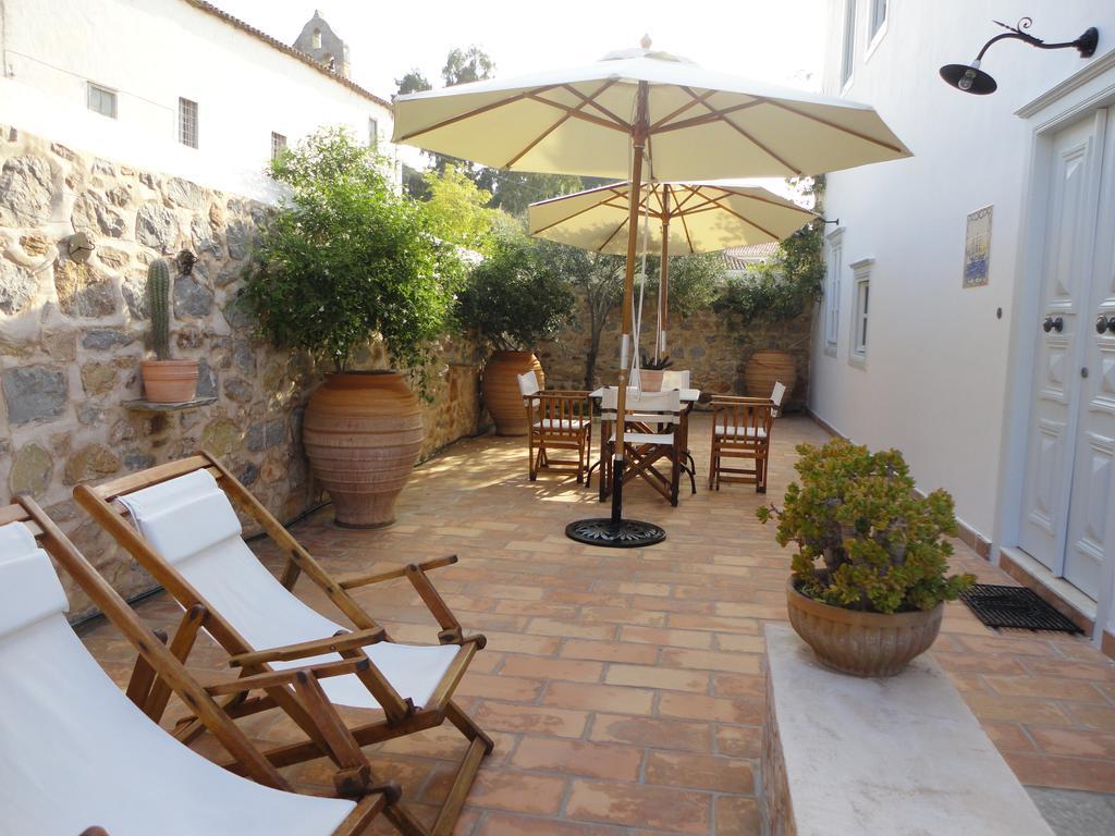 Villa House Aquata Hidra Exterior foto