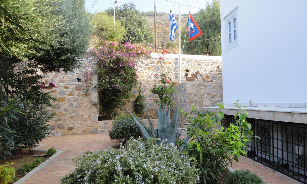 Villa House Aquata Hidra Exterior foto
